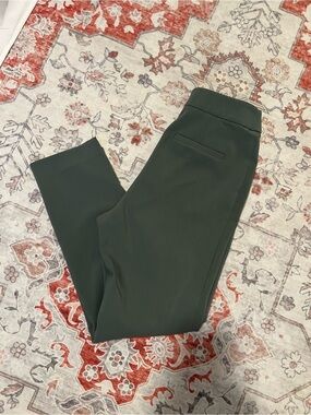A NEW DAY Women's Tailored Olive Green Dress Pants